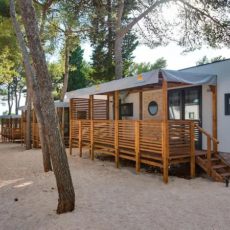 Resort Mobile 29