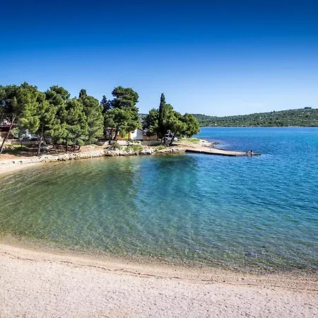 Mobile 29 Resort Pirovac